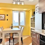 Seasky Smarthome-penthouse With Private Parking Burgas