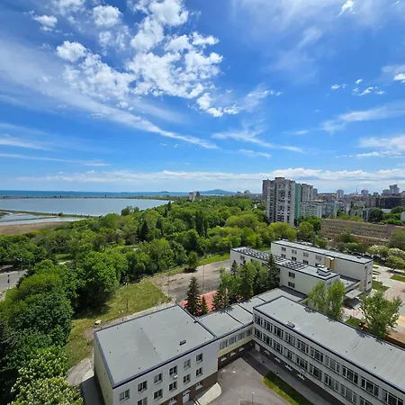 Apartament Seasky Smarthome-penthouse With Private Parking Burgas City