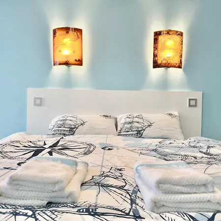 Seasky Smarthome-penthouse With Private Parking شقة